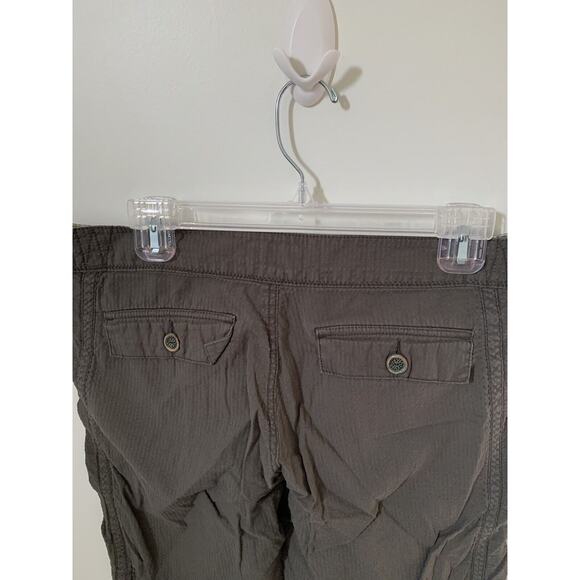REEF Womens Shorts Size 29/9 Bermuda Cotton Olive Green 11" Inseam - Picture 4 of 5